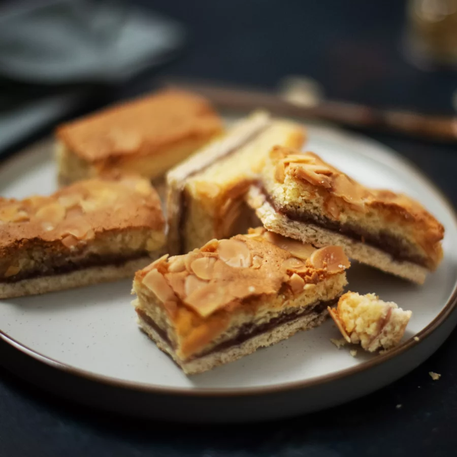 Almond Slice With Raspberry Jam by Williams Handbaked - Image 2